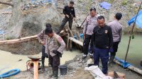 Tertibkan Tambang Emas Ilegal di Dataran Bulan,  Petugas Gabungan Polres-Pemkab Touna Amankan Penambang dan Barang Bukti Alkon