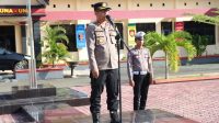 Pimpin Apel Pagi, Wakapolres Touna Ajak Anggota Tingkatkan Koordinasi dan Bangun Komunikasi Sesama Rekan Kerja
