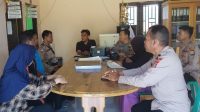 Tampung Keluhan dan Masukan Warga, Kapolsek Ampana Kota Gelar Jumat Curhat di Desa Patingko
