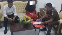 Lengkap, Sat Reskrim Polres Touna Serahkan Tersangka dan Barang Bukti Kasus Percobaan Pembunuhan ke Jaksa