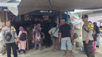 Patroli Polsek Una Una Monitoring Harga Sembako di Bulan Ramadhan