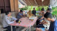 Kapolsek Walea Kepulauan Jumat Curhat, Tanyakan Langsung Keluhan Warga