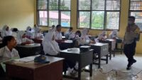 Bhabinkamtibmas Polsek Ampana Tete Ajak Pelajar Tertib Berlalu Lintas, Bijak Bermedsos dan Jauhi Narkoba