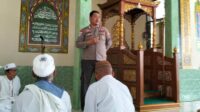 Jumat Curhat Kamtibmas, Kanit Binmas Polsek Una Una Ajak Jemaah Masjid Alitihad Jaga Kamtibmas