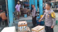 Patroli Dialogis, Piket Jaga Polsek Ampana Kota Sambangi Warga Yang Beraktifitas di TPI Labuan