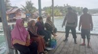 Binmas Perairan, Satpolairud Polres Touna Sambangi Masyarakat Pesisir Pantai Desa Uebone
