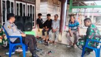 Wujud Sinergitas TNI-Polri, Kapolsek Walea Kepulauan Bersama Babinsa Patroli Sambang Warga