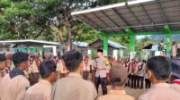 Sambang Sekolah, Bhabinkamtibmas Bripka Jabbar Abu Ajak Pelajar Hindari Kenakalan Remaja Hingga Narkoba