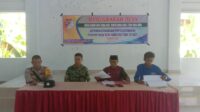 Sinergitas Bhabinkamtibmas dan Babinsa Hadiri Musdes di Aula Desa Sabulira Toba