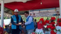 Bupati Touna Resmikan Penyalaan Listrik di Enam Desa Kecamatan Togean