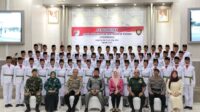 Bupati Mohammad Lahay Kukuhkan 60 Anggota Paskibraka Kabupaten Touna Tahun 2023