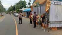 Hadiri Hajatan Warga Binaan, Bhabinkamtibmas Polsek Tojo Lakukan Pengamanan dan Pengaturan Lalu Lintas