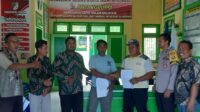 Sinergi Bersama Lurah, Bhabinkamtibmas Polsek Ampana Kota Lakukan Mediasi Permasalahan Warga