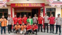 Bersama Camat, Kapolsek Tojo Lepas Kepulangan Tim Manggala Agni KLHK Daops Sulawesi II Posko Tojo