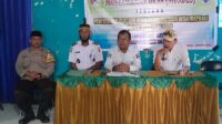 Tingkatkan Sinergitas, Bhabinkamtibmas Polsek Ampana Kota Hadiri Musdes Desa Binaan di Desa Labuan