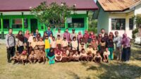 Giatkan Budaya Membaca, Polsek Ampana Tete Polres Touna Salurkan Bantuan Buku