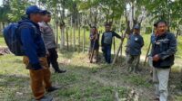 Sambangi Warga, Bhabinkamtibmas Brigpol Agus Putra Andika  Sosialisasi Pencegahan Karhutla