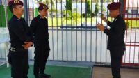 Komandan Jaga Lapas Ampana berikan pengarahan kepada anggotanya