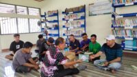 Kalapas Ajak Warga Binaan Lapas Ampana Rutin Membaca