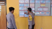 Kabag Ops Polres Touna Cek Panel Data OMB dan Personil Polsek Ampana Tete
