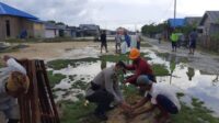 Dukung Karya Bakti TNI Kodim 1307 Poso, Kapolsek Una Una Hadiri Penanaman Pohon Bersama