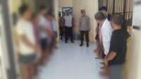 Kasat Tahti Polres Touna Cek Ruang Tahanan dan Beri Pembinaan Terhadap Para Tahanan