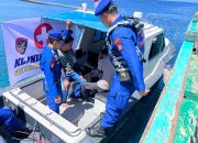 Buka Klinik Apung, Satpolairud Polres Touna Layani Kesehatan Nelayan