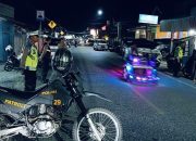 Berikan Rasa Aman Polres Touna Kerahkan Puluhan Personel Amankan Sholat Tarawih di Masjid