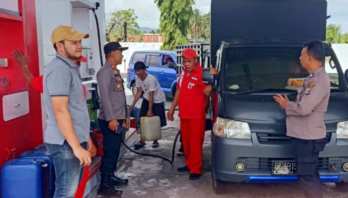 Jelang Hari Raya Idul Fitri, Kapolsek Ampana Kota Pantau Ketersediaan BBM di SPBU