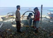 Sambangi Warga Pesisir, Satpolairud Polres Touna Ingatkan Pentingnya Kamtibmas