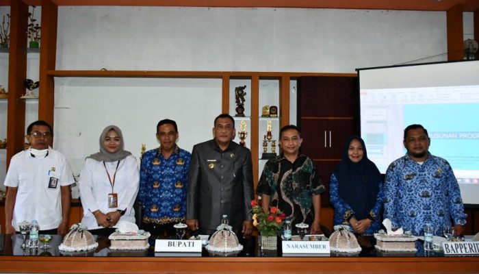 Buka Rakor Pokja PKP Touna, Plh. Sekda: Jaga Kekompakan, Kerja Cerdas, Tepat dan Efektif