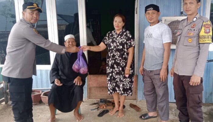 Hari Raya Idul Adha, Polsek Petasia Sembelih 1 Ekor Sapi Kurban