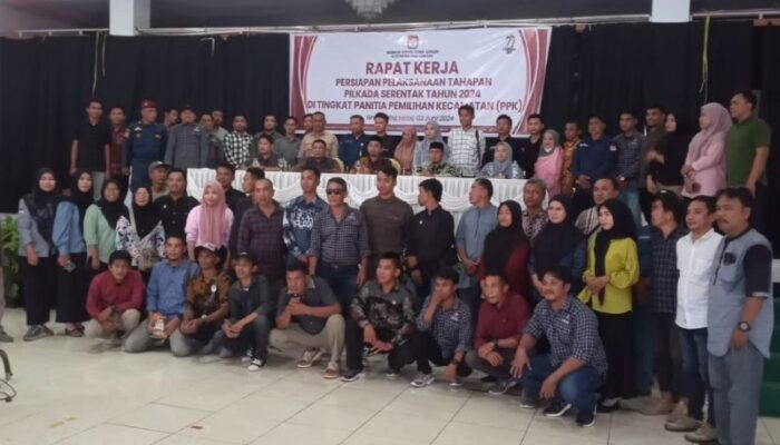 Persiapan Pelaksanaan Pilkada Serentak tahun 2024, KPU Touna Rapat Kerja Bersama PPK