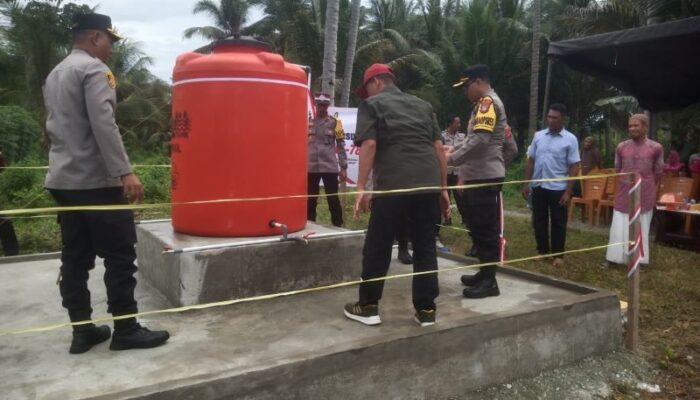 Kapolres Touna Resmikan Sarana Air Bersih di Desa Pusungi, Kado HUT Bhayangkara ke-78 untuk Masyarakat