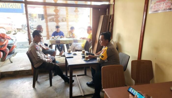 Polsek Petasia Jalin Kemitraan dan Pererat Kedekatan dengan Masyarakat Melalui Ngopi Bareng