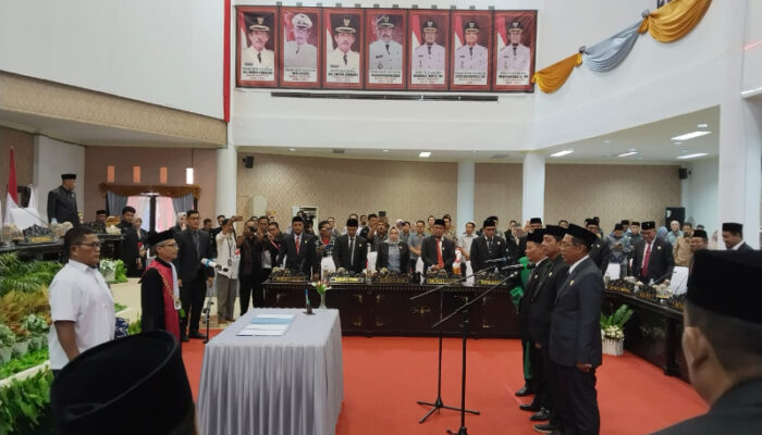 DPRD Touna Gelar Rapat Paripurna Peresmian dan Pengucapan Sumpah Janji Ketua dan Wakil Ketua