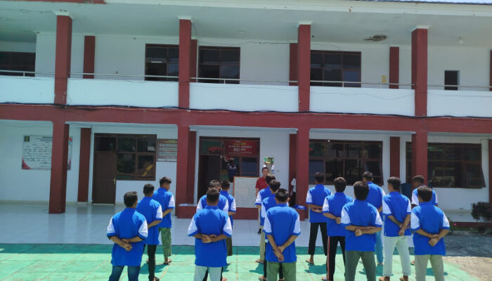 Penuh Semangat, WBP Lapas Luwuk Ikut Pelatihan Dasar Baris-Berbaris Kepramukaan