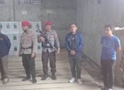 Logistik Pilkada Di Distribusikan, Personel Jaga Gudang KPU Tingkatkan Pengamanan