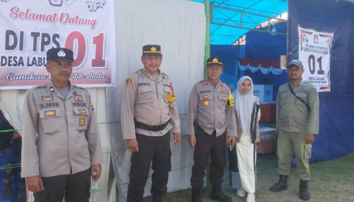 Kapolsek Ampana Pantau TPS, Pastikan Keamanan dan Kelancaran Pemungutan Suara Pilkada