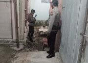 Pastikan Keamanan, Petugas Jaga Kantor Penyelenggara Rutin Patroli Jalan Kaki