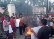 Puluhan Personil Di Kerahkan Amankan Unjuk Rasa Damai Aliansi Rakyat Touna Peduli Demokrasi