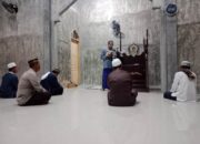 Sholat Subuh Berjamaah Dengan Warga, Kasihumas Ajak Warga Jaga Persatuan dan Kerukunan