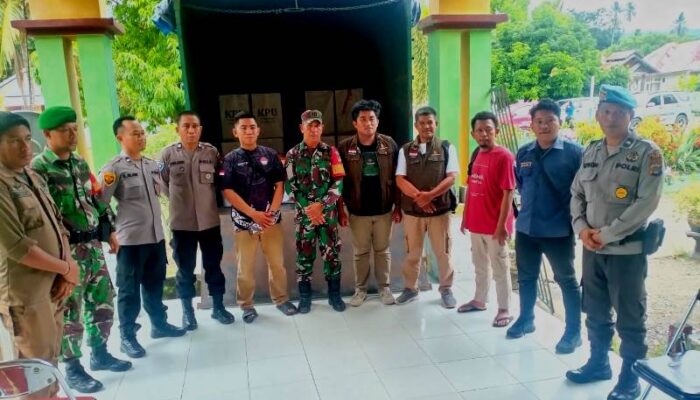 Ratusan Personil Polri Berhasil Amankan Perhitungan Suara Tingkat Kecamatan di Wilayah Touna