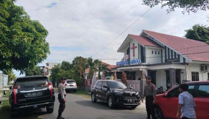 Sat Samapta Polres Touna Laksanakan Patroli Monitoring Kegiatan Ibadah Minggu Di Gereja