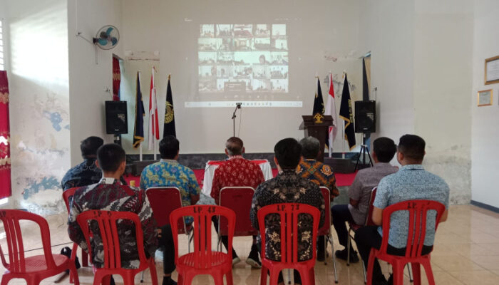 Kalapas Ampana Beserta Pejabat Struktural Ikuti Zoom Meeating Sosialisasi Pantau Imipas 2025
