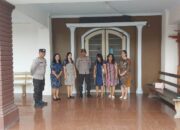 Sat Binmas Polres Touna Laksanakan Kegiatan Minggu Kasih Di Gereja GPDI Ampana