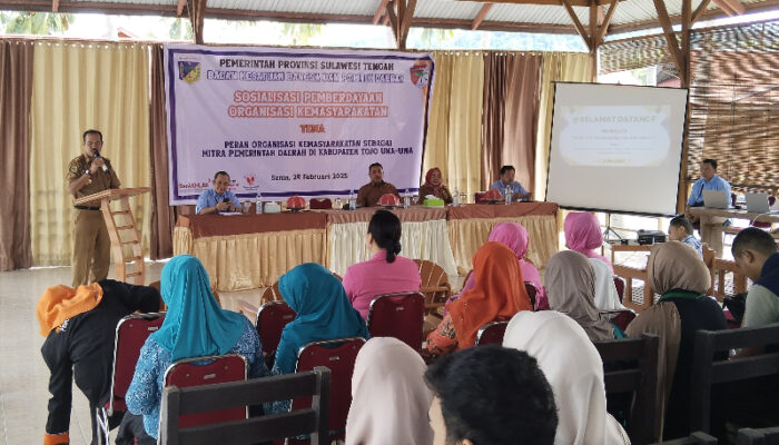 Bakesbangpol Sulteng Kerjasama Pemkab Touna Gelar Sosialisasi Pemberdayaan Ormas