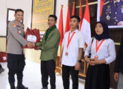 Sambut Bulan Suci Ramadhan 1446 H, Polres Touna bersama Elemen Mahasiswa dan OKP Gelar Baksos Polri Presisi