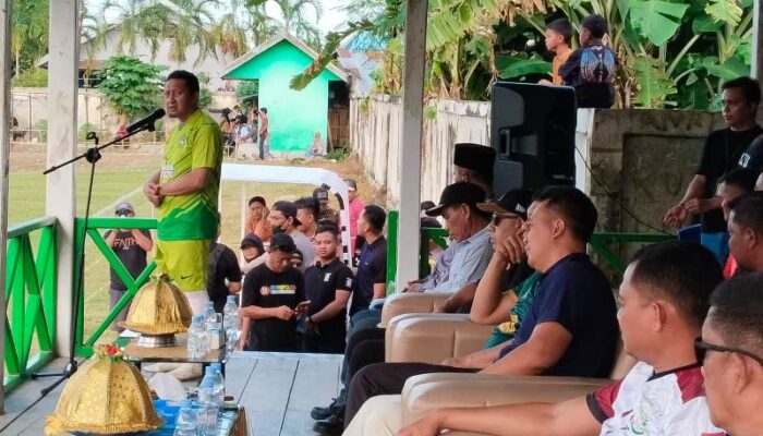 Buka Turnamen Sepakbola Sansarino Cup 2025, Bupati Ilham Lawidu Tekankan Jaga Sportifitas