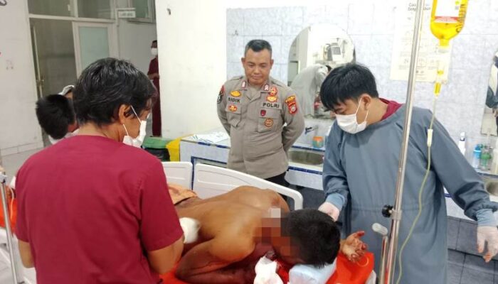 Kapolsek Ampana Tete Bersama Personel Kejar Pelaku Penganiayaan Berat Ke Dalam Hutan